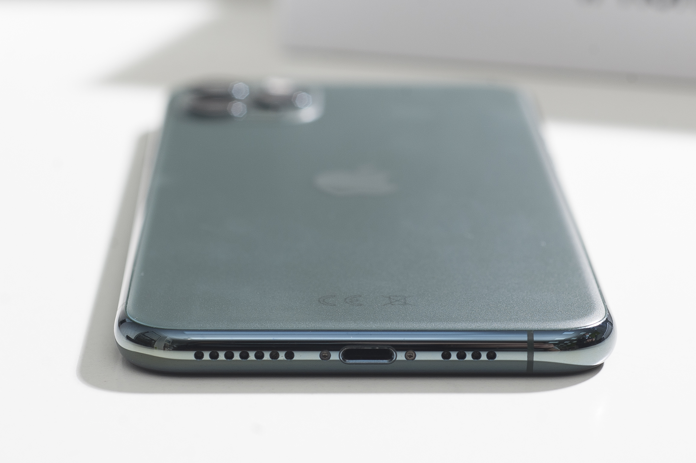 iPhone 11 Pro Max 64gb, Midnight Green (MWH22) б/у